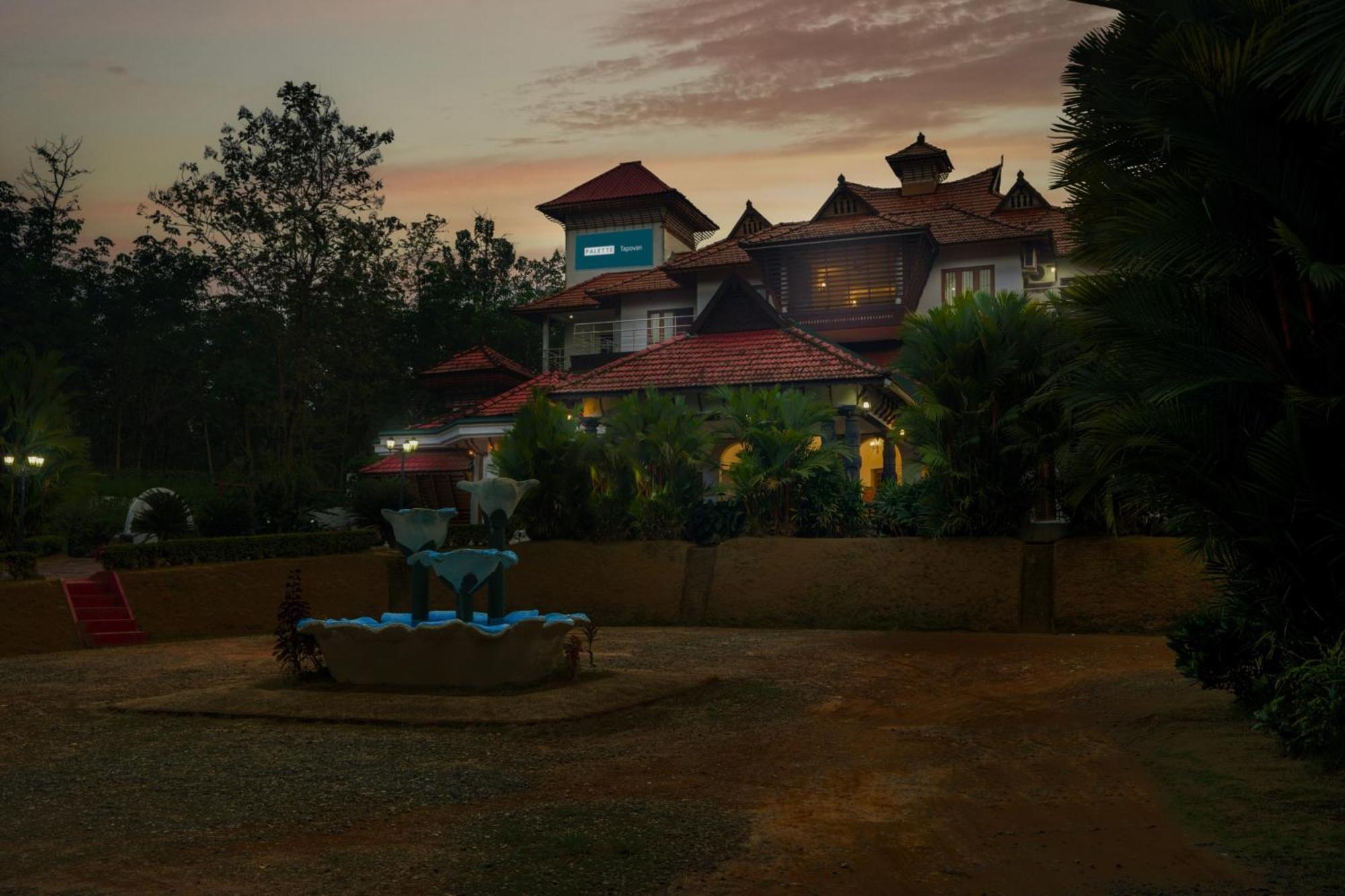 Palette Resorts- Tapovan Green County Thattakad Luaran gambar