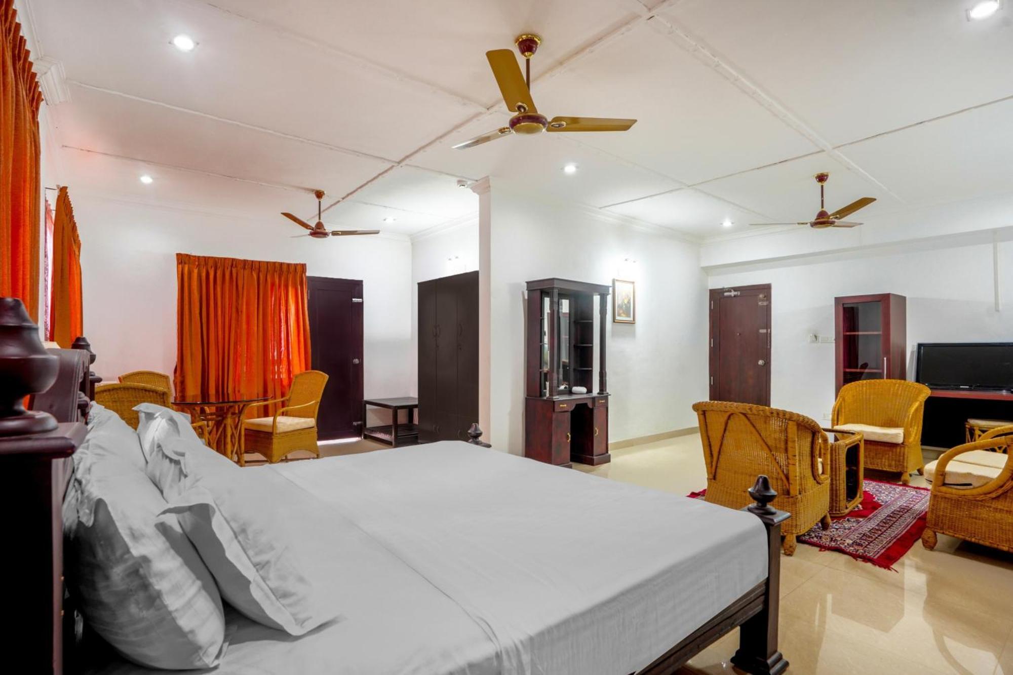 Palette Resorts- Tapovan Green County Thattakad Luaran gambar