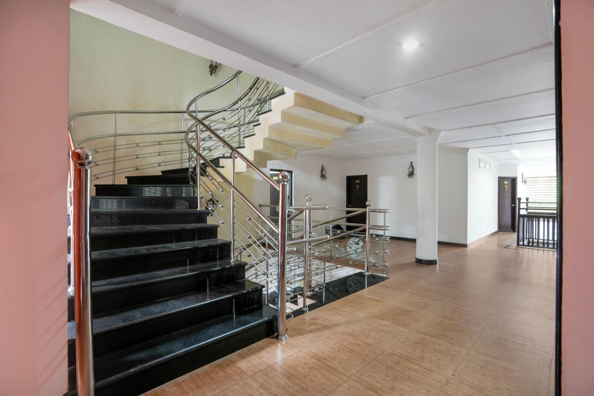 Palette Resorts- Tapovan Green County Thattakad Luaran gambar