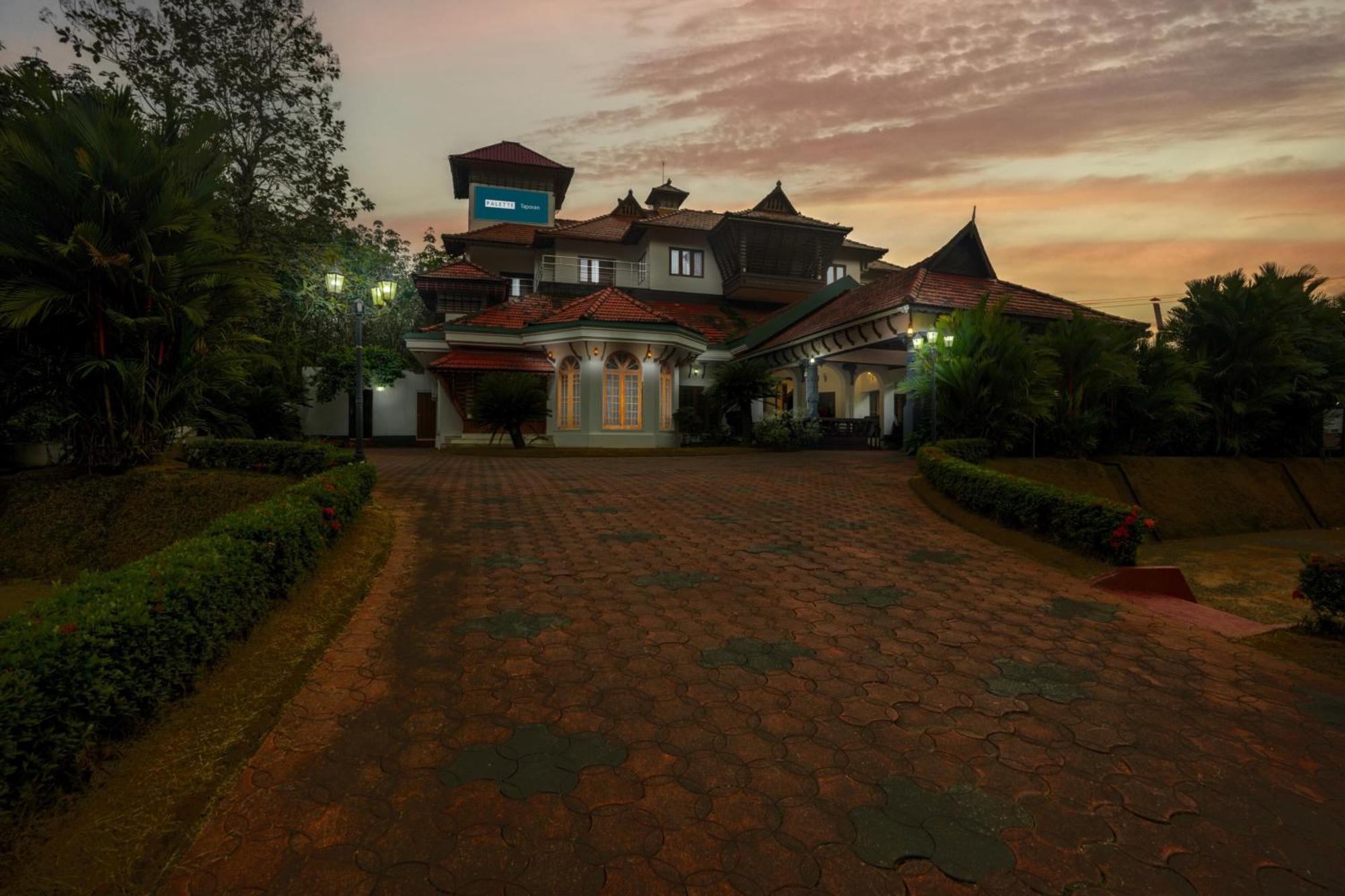 Palette Resorts- Tapovan Green County Thattakad Luaran gambar